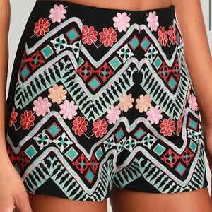 Lulus Embroidered Black Shorts - Medium
